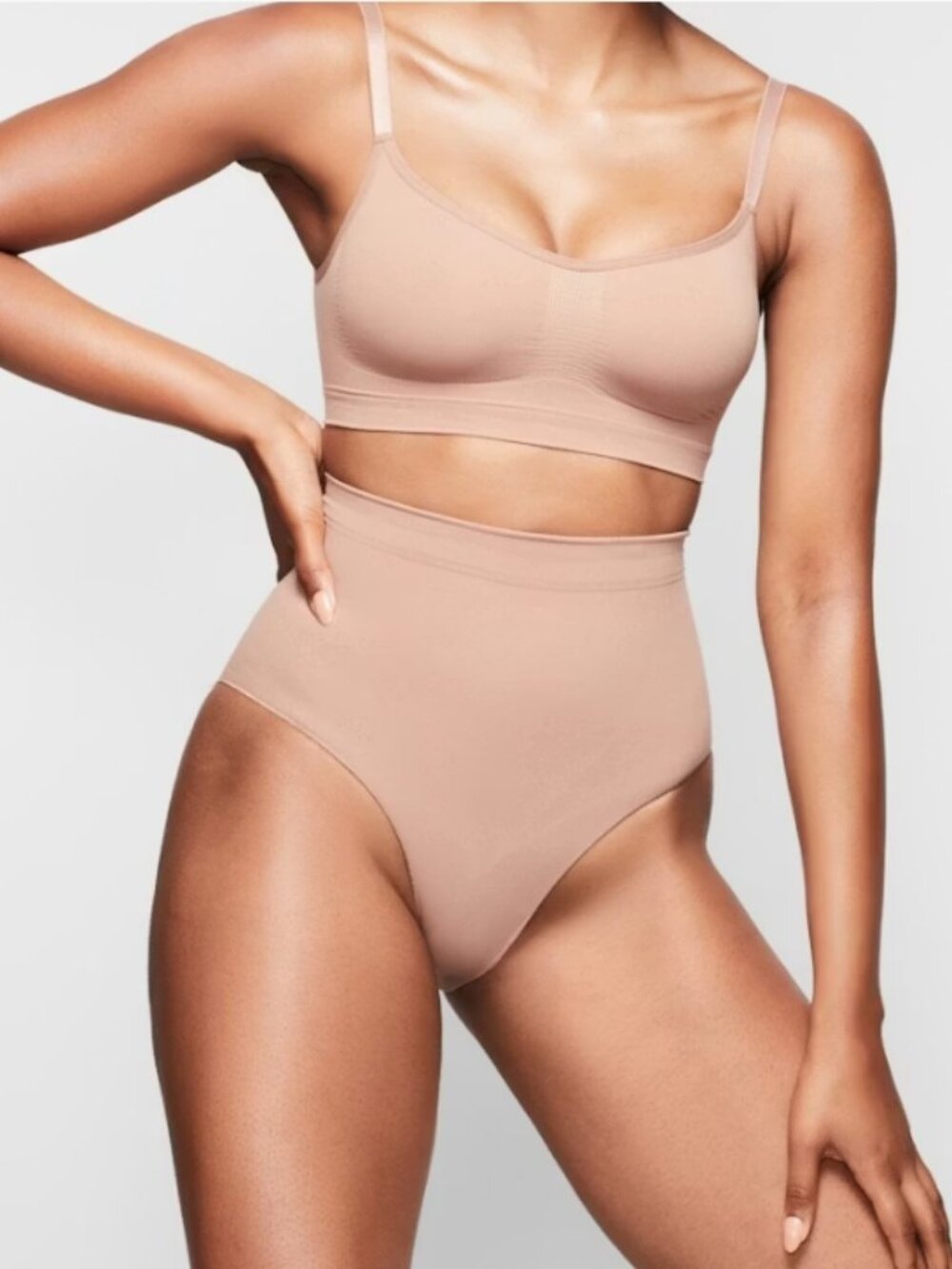 NEW Skims Seamless Sculpt Mid Waist Brief in Sienna XS NWOT